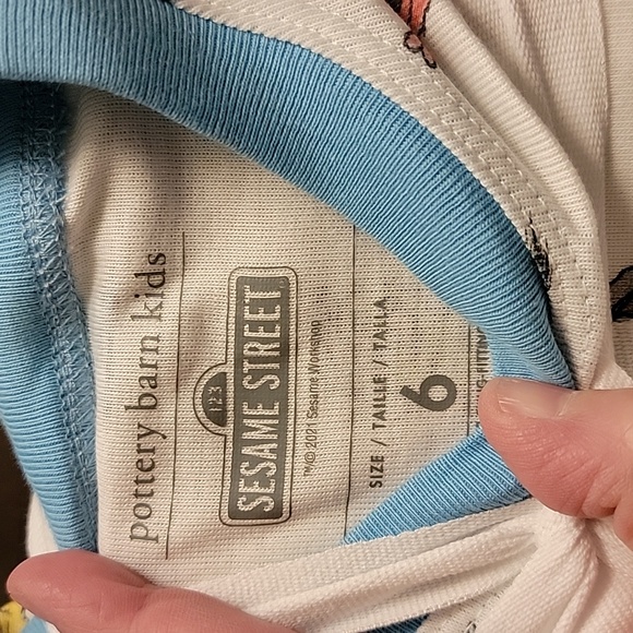 Pottery Barn Kids NWT Sesame Street Organic Pajamas Size 6 - Picture 2 of 5